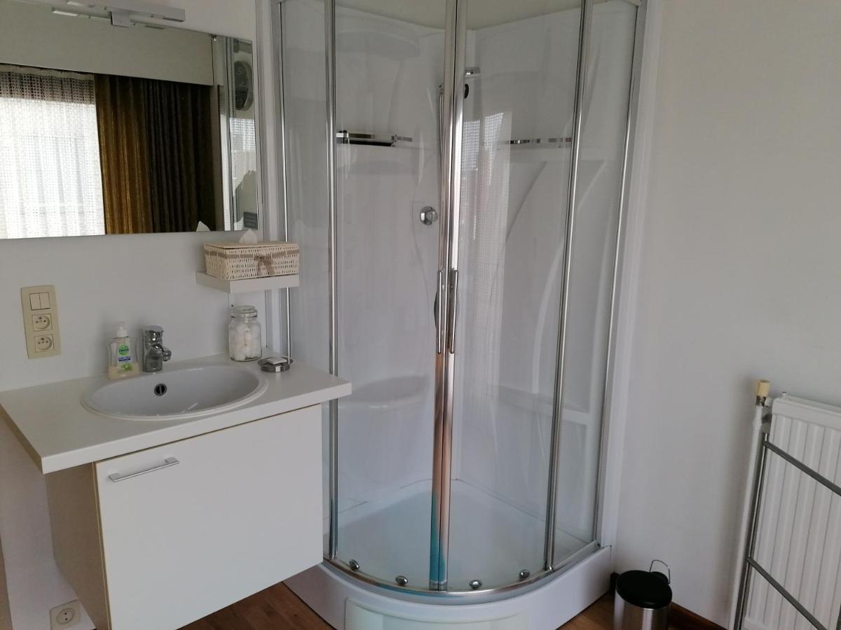 Logies Lily Apartamento Oudenburg Exterior foto