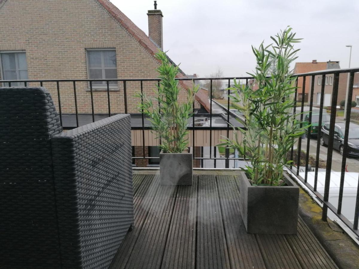 Logies Lily Apartamento Oudenburg Exterior foto