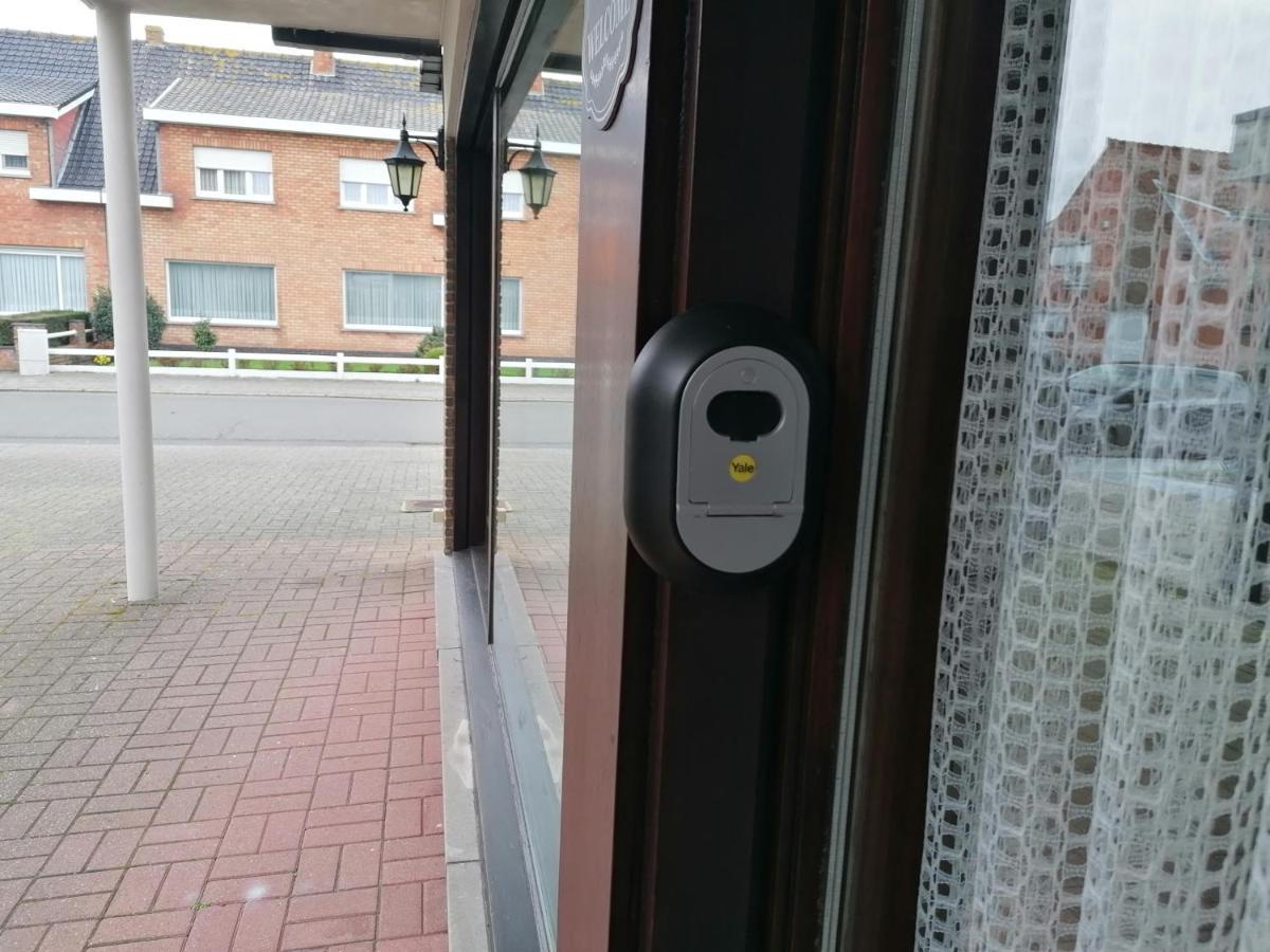 Logies Lily Apartamento Oudenburg Exterior foto