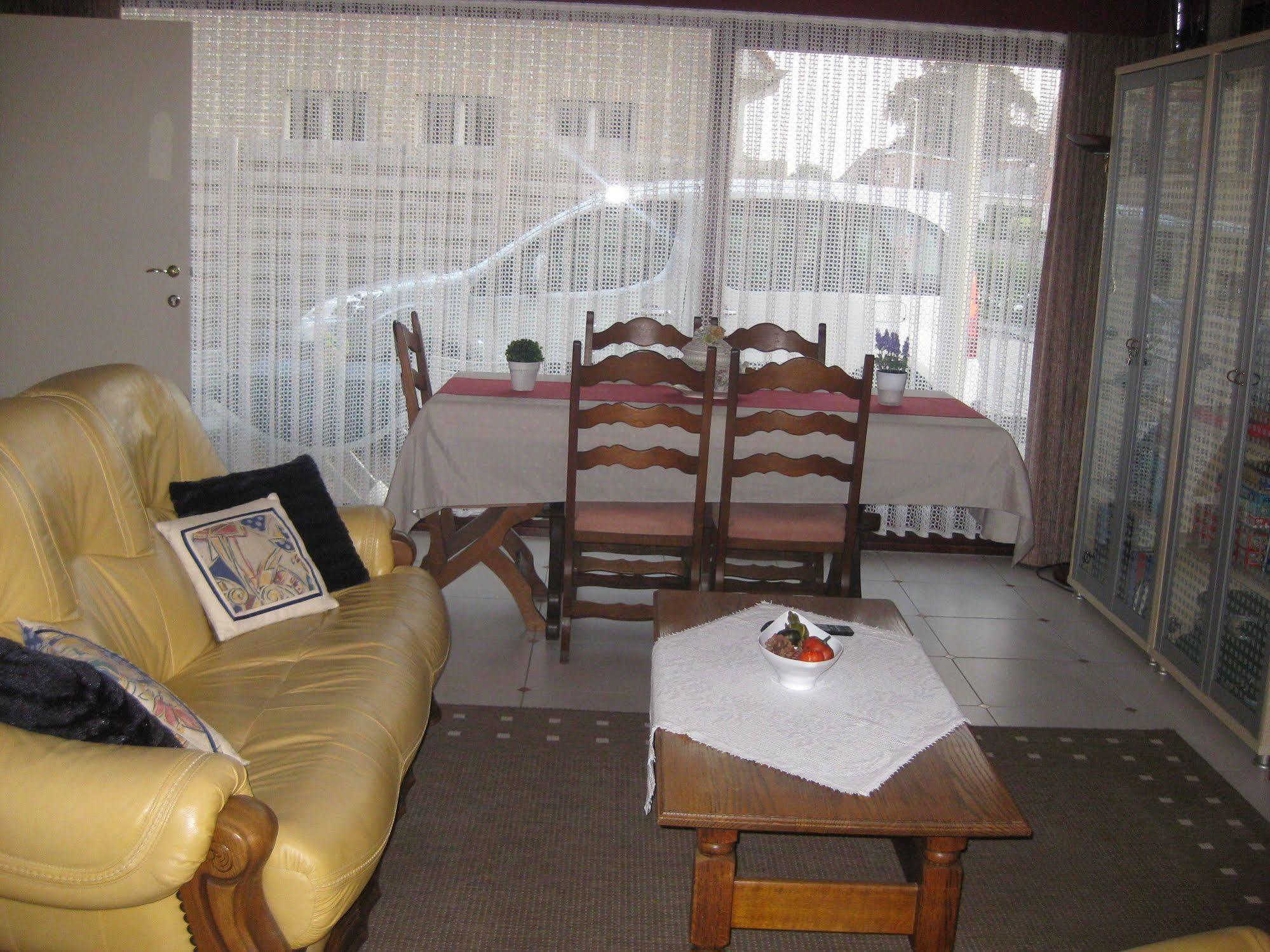 Logies Lily Apartamento Oudenburg Exterior foto