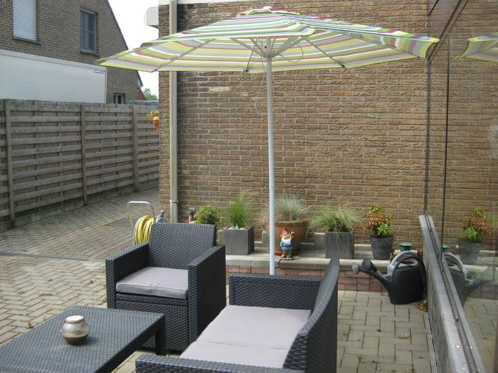 Logies Lily Apartamento Oudenburg Exterior foto
